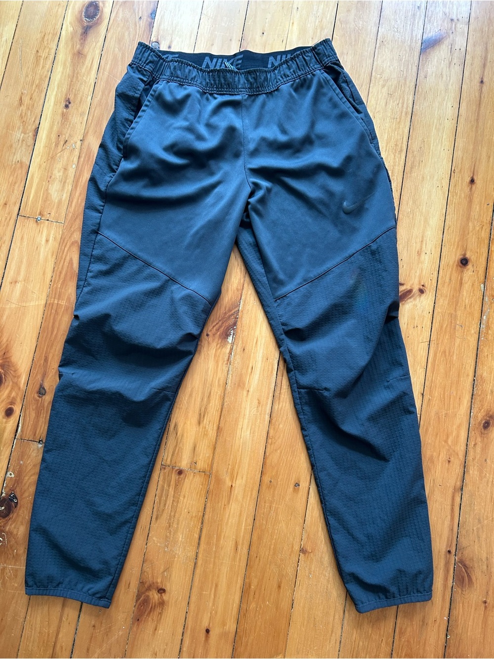 Nike Dri Fit Pants Mens L Lightweight Training Gray Joggers no drawstring
